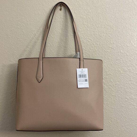♠️ KATE SPADE WARM BEIGE MARLEE TOTE WITH PINEAPPLE 🍍 - Picture 3 of 7